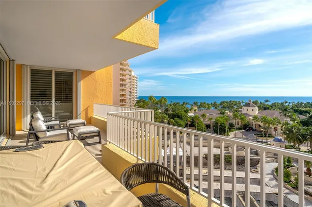 $5,100,000 | 781 Crandon Boulevard, Unit 801, Key Biscayne, FL 33149