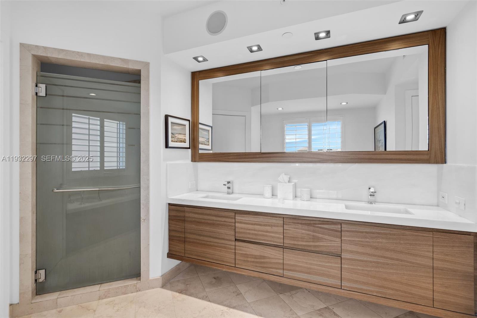 781 Crandon Boulevard, Unit 801 Key Biscayne, FL 33149 - Photo 20 of 49