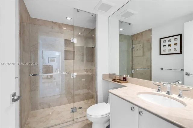 $5,100,000 | 781 Crandon Boulevard, Unit 801, Key Biscayne, FL 33149