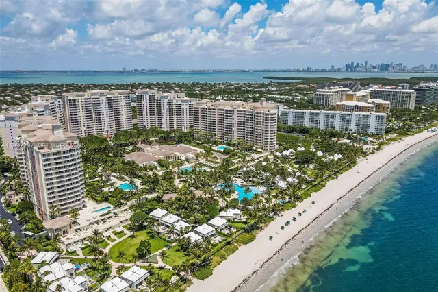 $5,100,000 | 781 Crandon Boulevard, Unit 801, Key Biscayne, FL 33149