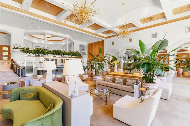 $5,100,000 | 781 Crandon Boulevard, Unit 801, Key Biscayne, FL 33149