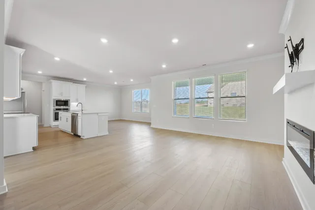 $635,000 | 2041 Daniel Johnson Way, Clarksville, TN 37043