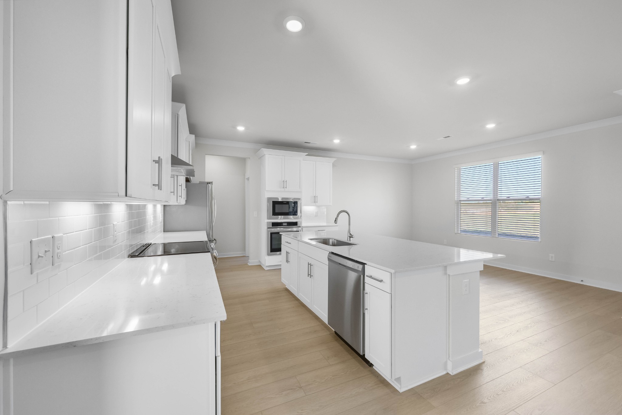 2041 Daniel Johnson Way Clarksville, TN 37043 - Photo 19 of 58