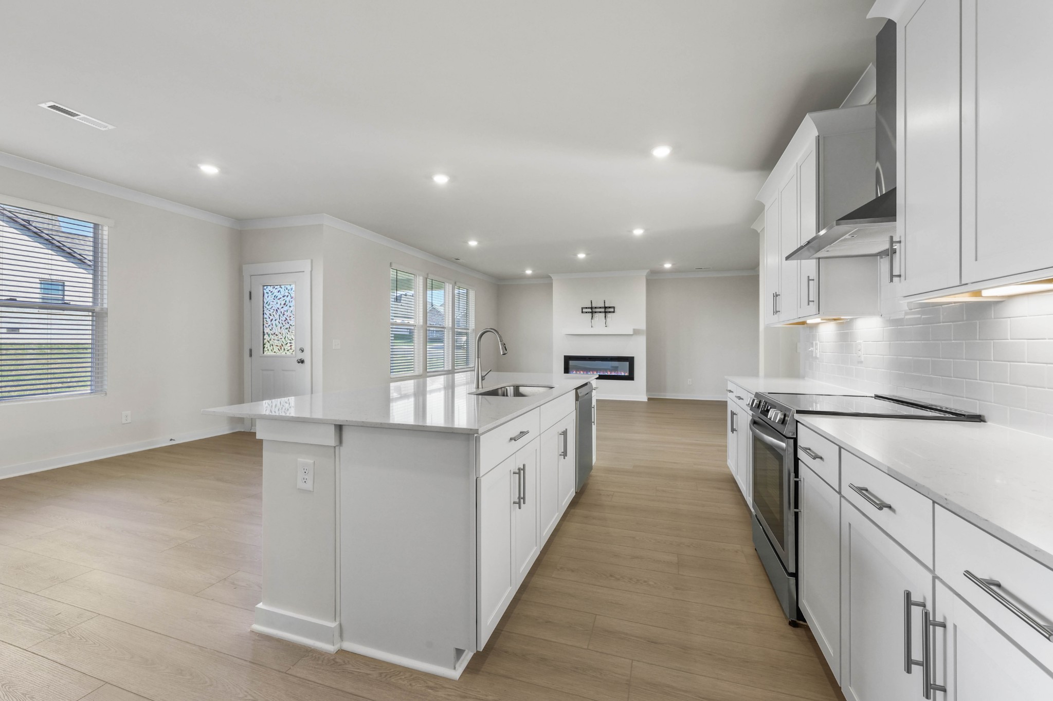 2041 Daniel Johnson Way Clarksville, TN 37043 - Photo 22 of 58