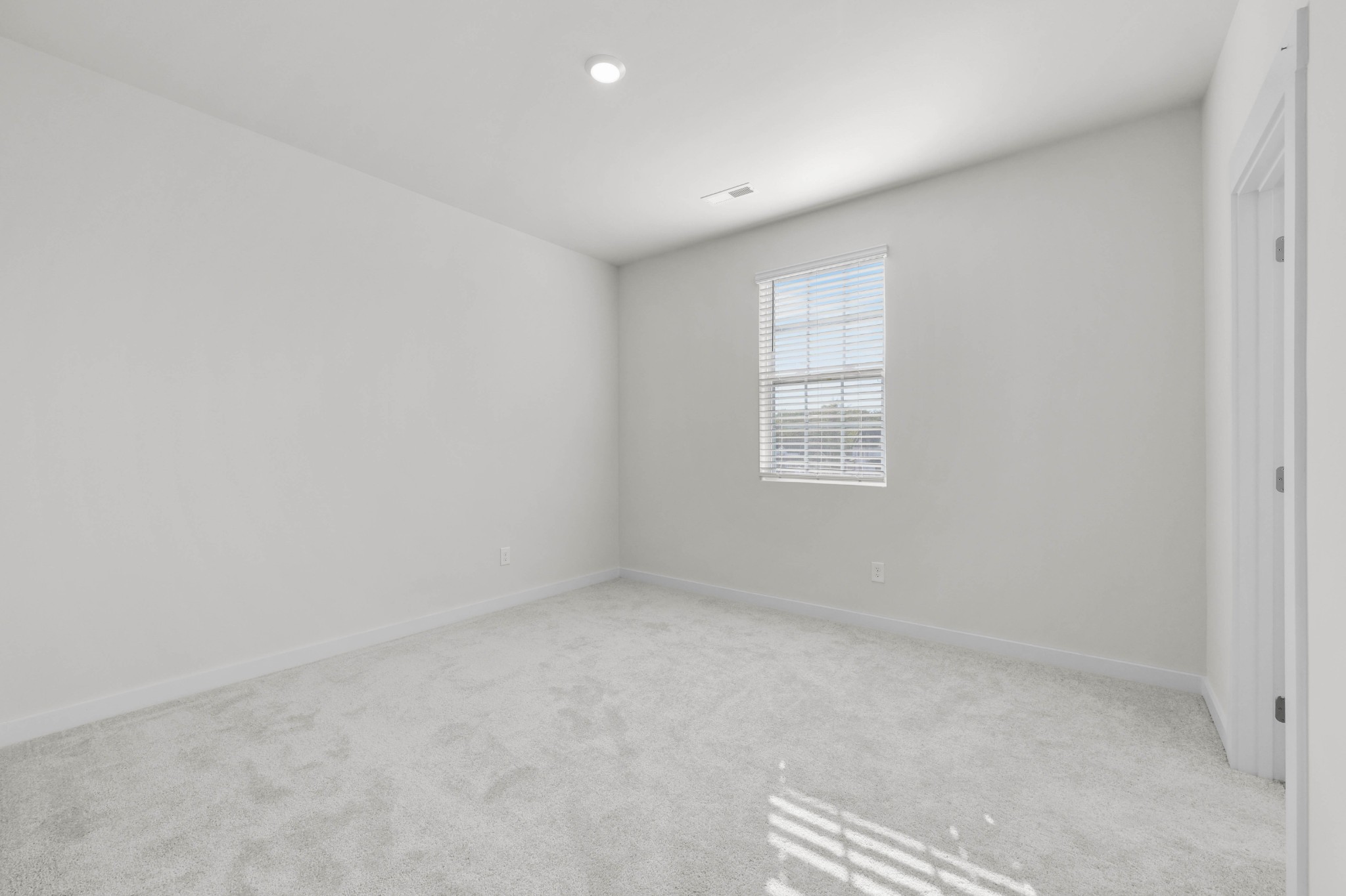 2041 Daniel Johnson Way Clarksville, TN 37043 - Photo 35 of 58