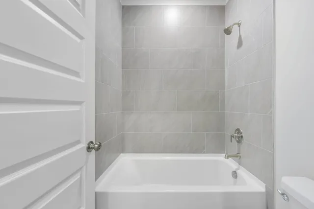 $635,000 | 2041 Daniel Johnson Way, Clarksville, TN 37043