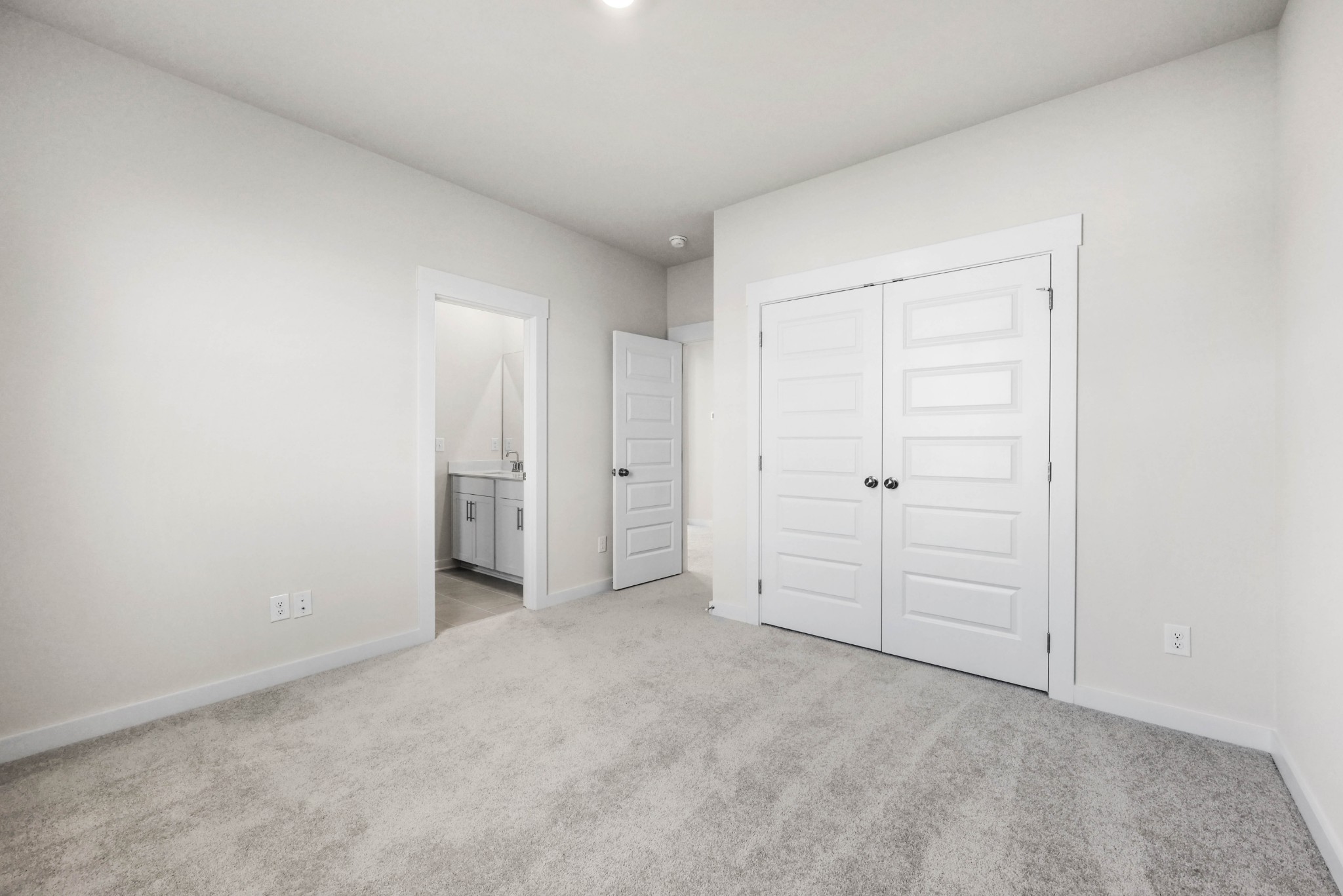 2041 Daniel Johnson Way Clarksville, TN 37043 - Photo 43 of 58