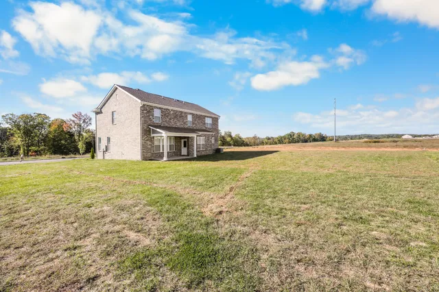 $635,000 | 2041 Daniel Johnson Way, Clarksville, TN 37043