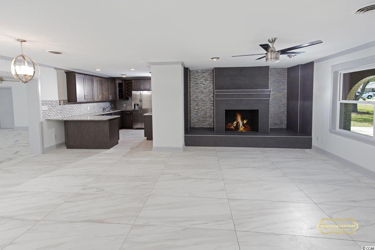 712 Charlotte Road Myrtle Beach, SC 29577 - Photo 4 of 32 Gallery Image 4