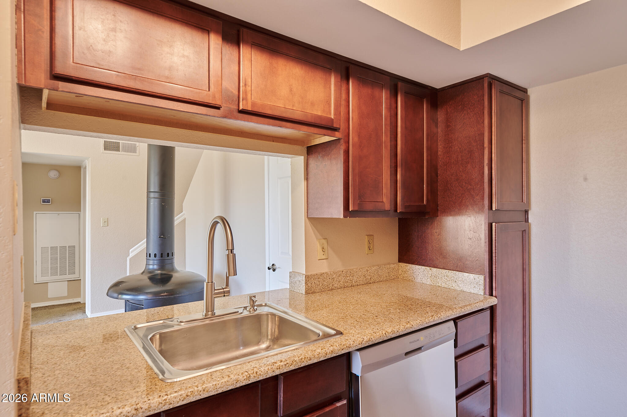 3500 North Hayden Road, Unit 310 Scottsdale, AZ 85251 - Photo 5 of 26 Kitchen