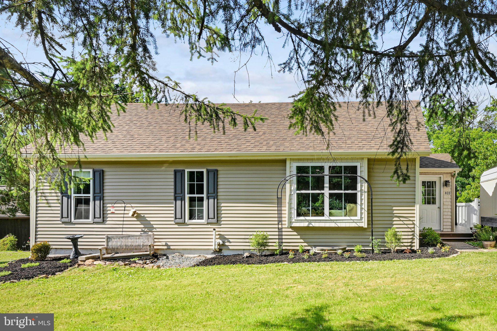 403 West 28th Division Highway Lititz, PA 17543 - Photo 3 of 36
