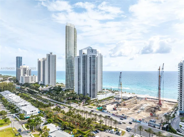 $3,000,000 | 18911 Collins Avenue, Unit 405, Sunny Isles Beach, FL 33160