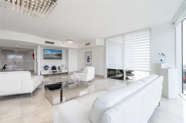 $3,000,000 | 18911 Collins Avenue, Unit 405, Sunny Isles Beach, FL 33160