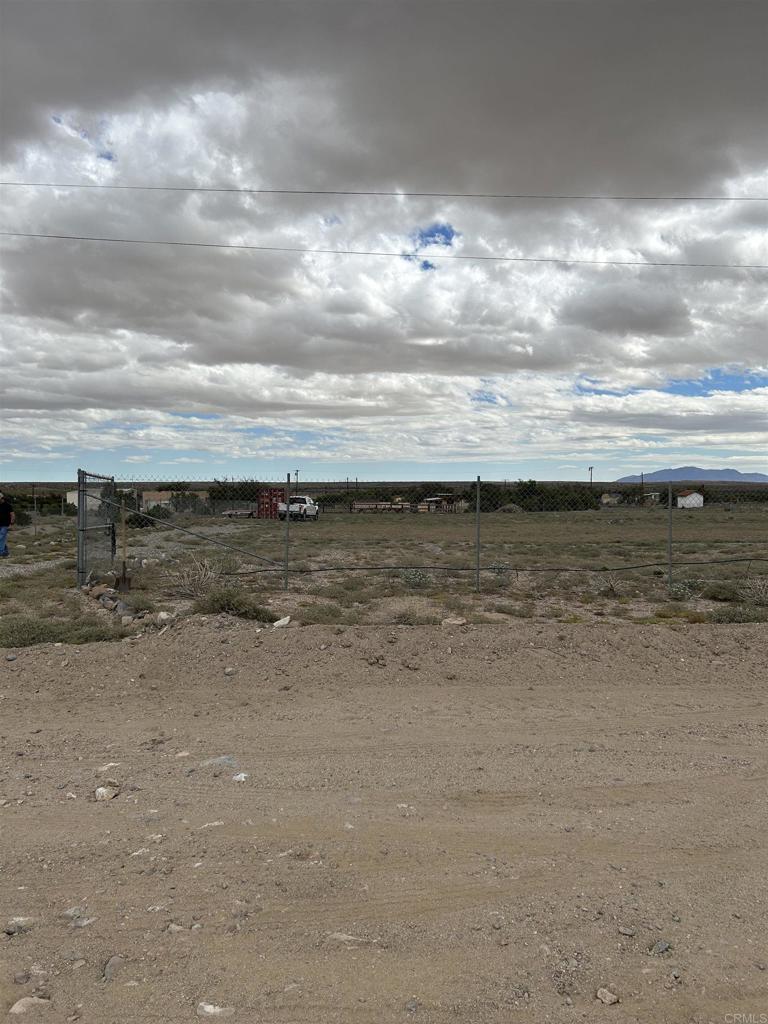 920 Joshua Road El Centro, CA 92243 - Photo 7 of 9 a view of an ocean