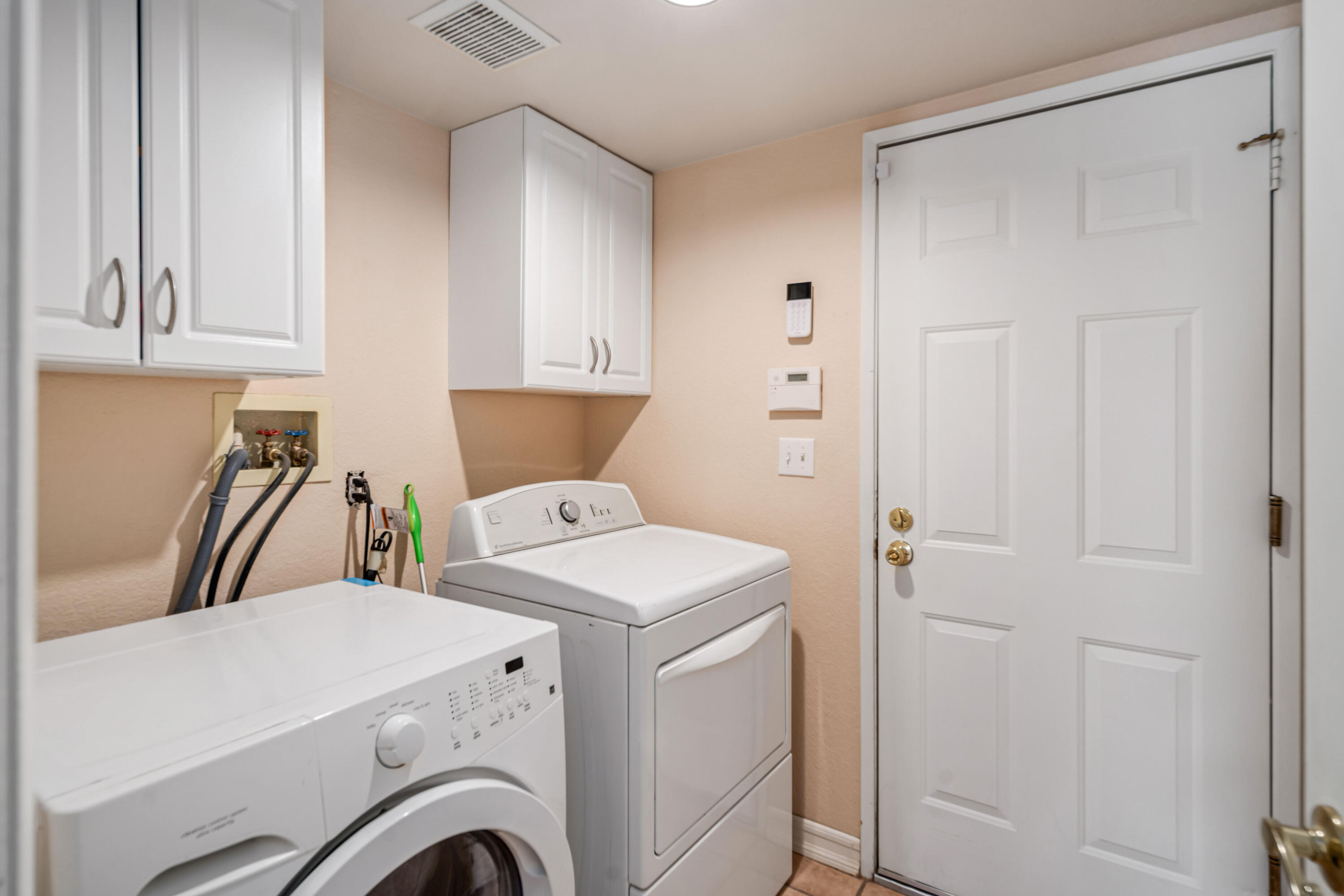 3121 Hampton Road Palmdale, CA 93551 - Photo 23 of 46 Hampton-23