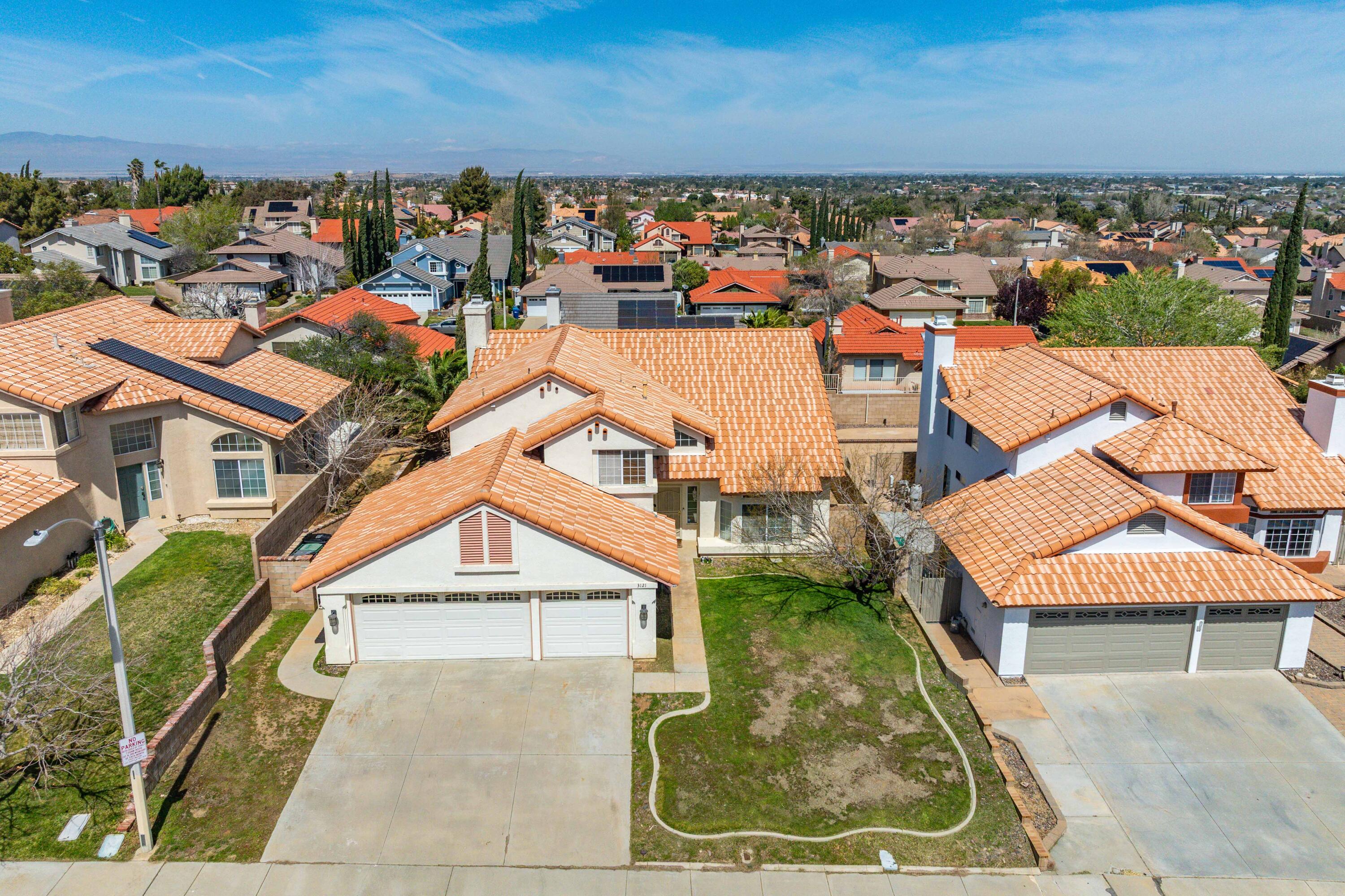 3121 Hampton Road Palmdale, CA 93551 - Photo 4 of 46 Hampton-04