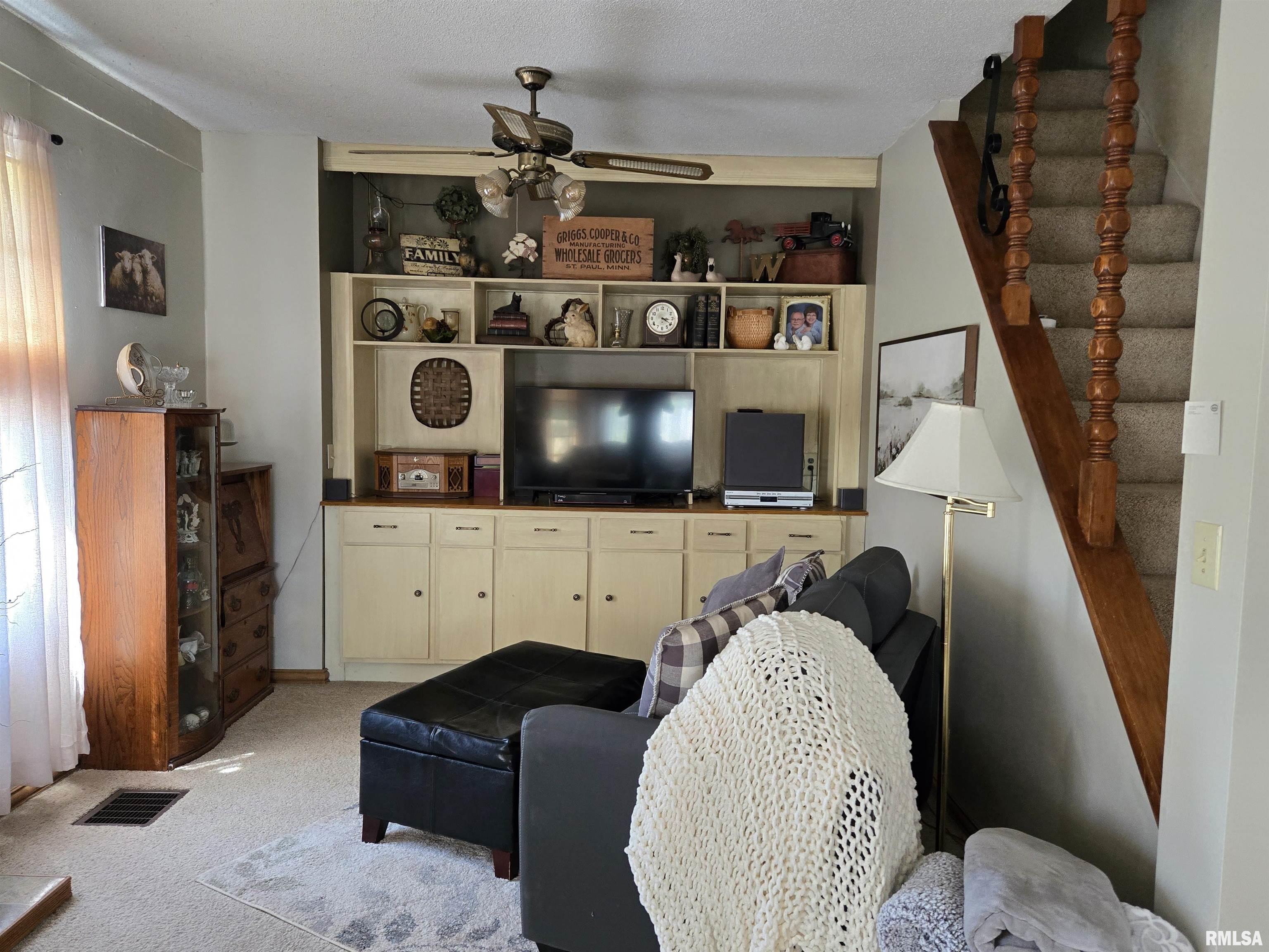 18520 North 1450th Road Macomb, IL 61455 - Photo 19 of 51