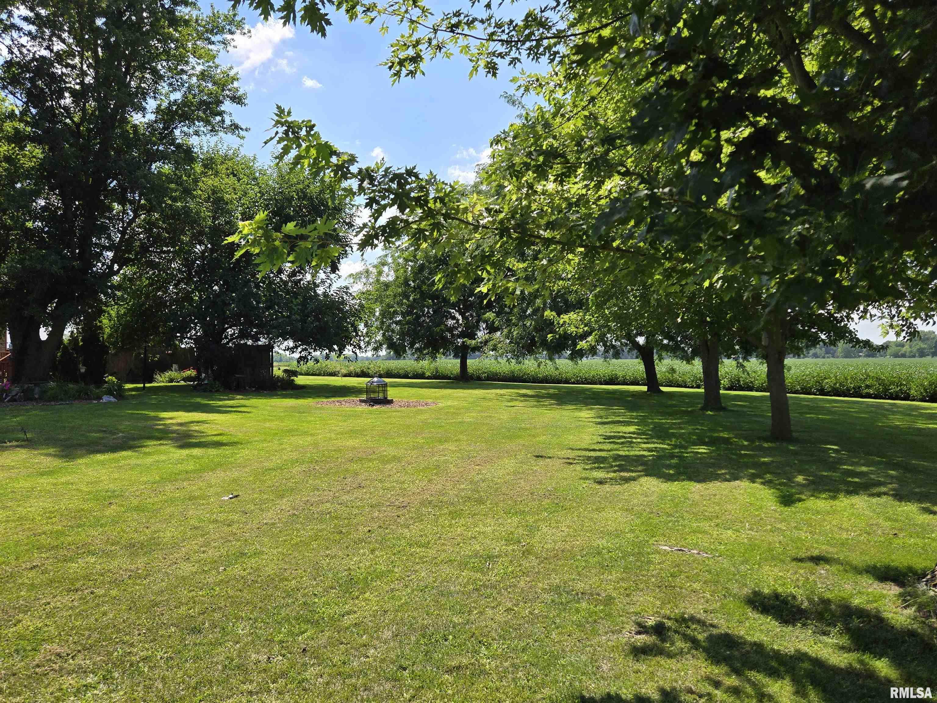 18520 North 1450th Road Macomb, IL 61455 - Photo 35 of 51