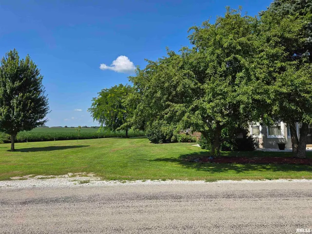 $200,000 | 18520 North 1450th Road, Macomb, IL 61455