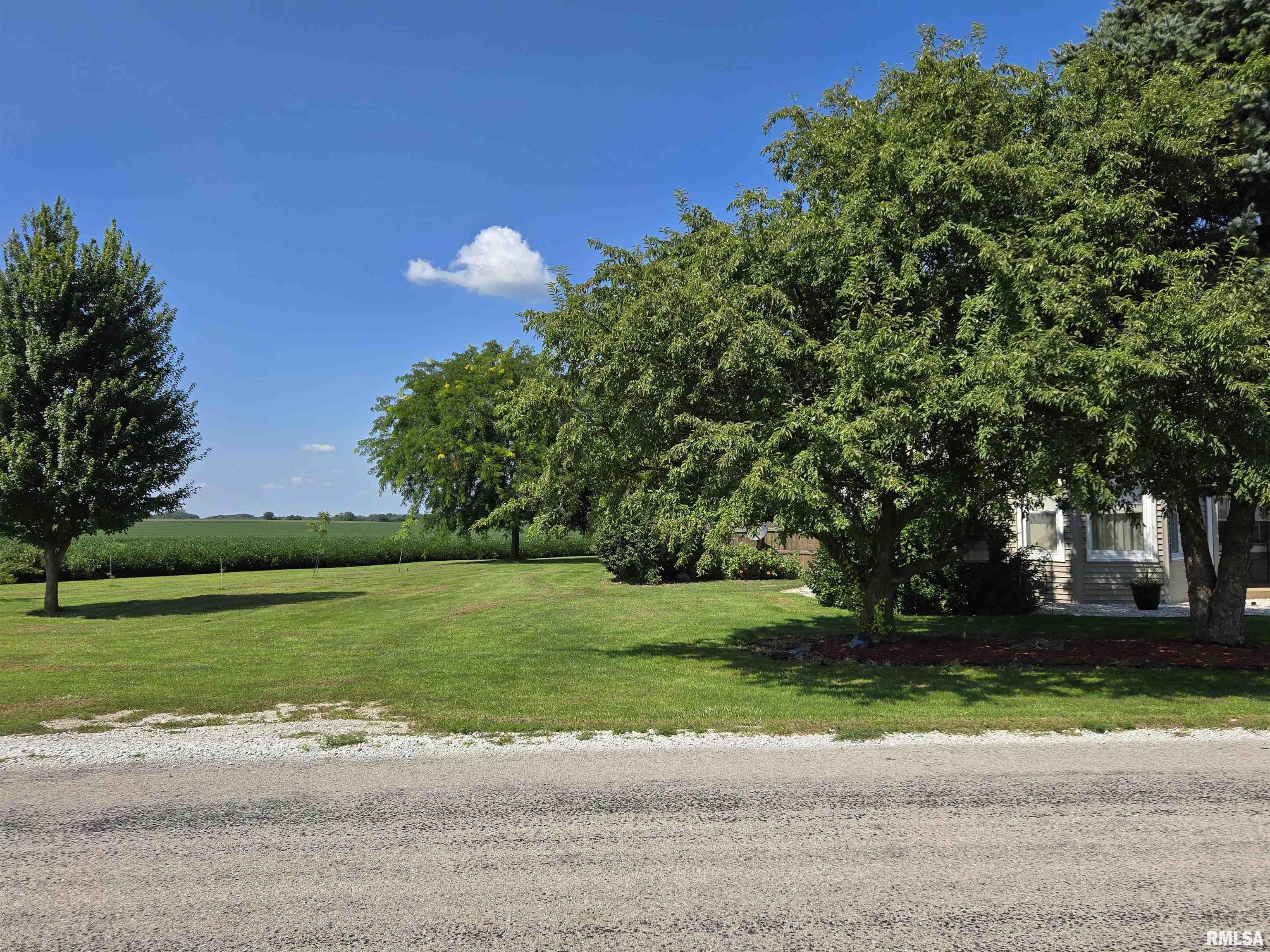 18520 North 1450th Road Macomb, IL 61455 - Photo 4 of 51