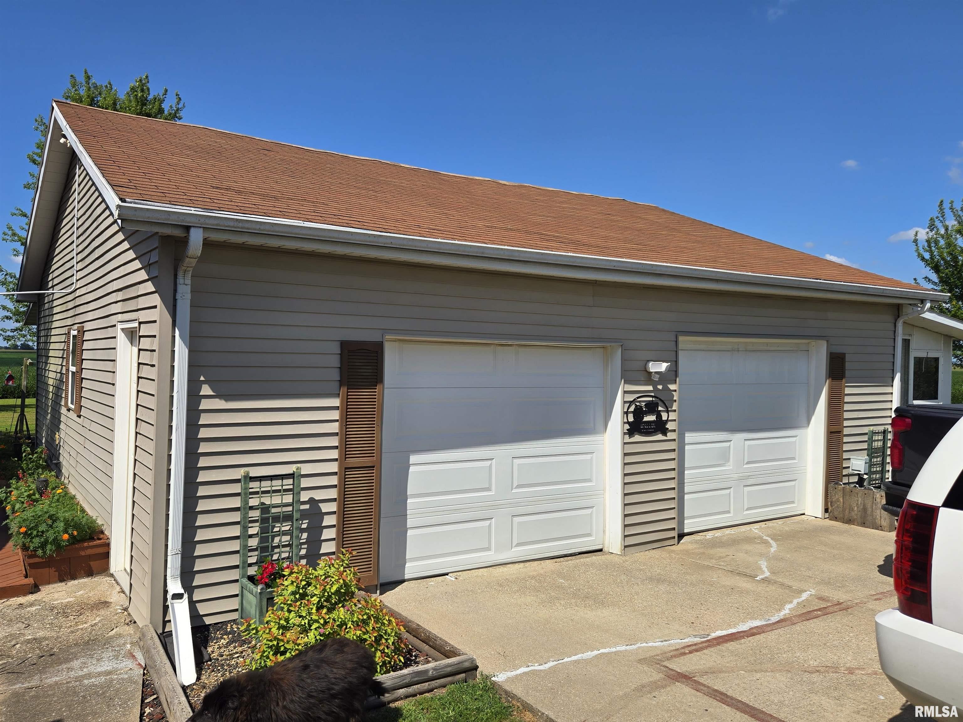 18520 North 1450th Road Macomb, IL 61455 - Photo 6 of 51