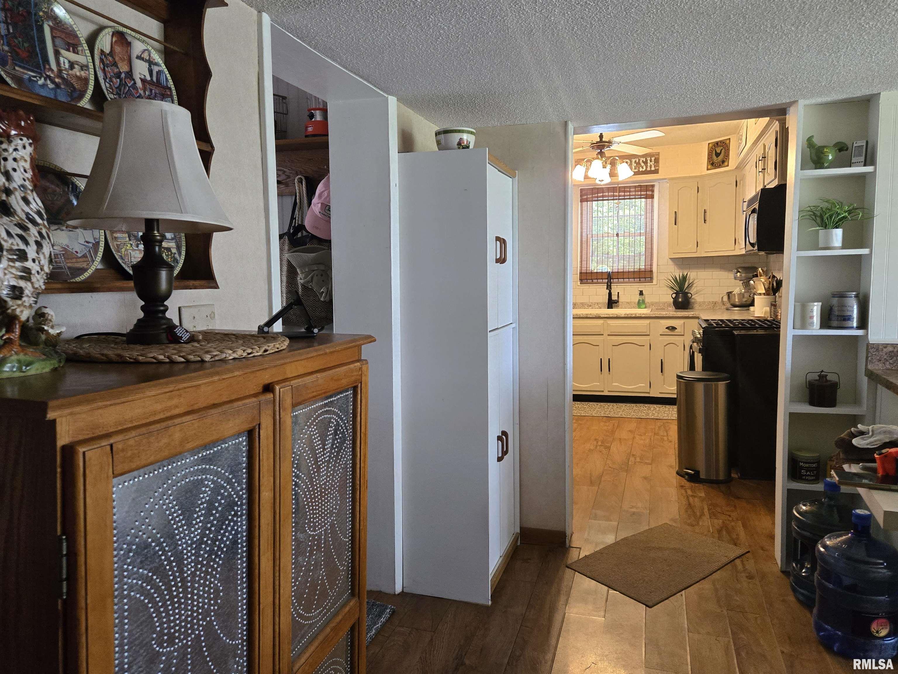 18520 North 1450th Road Macomb, IL 61455 - Photo 10 of 51