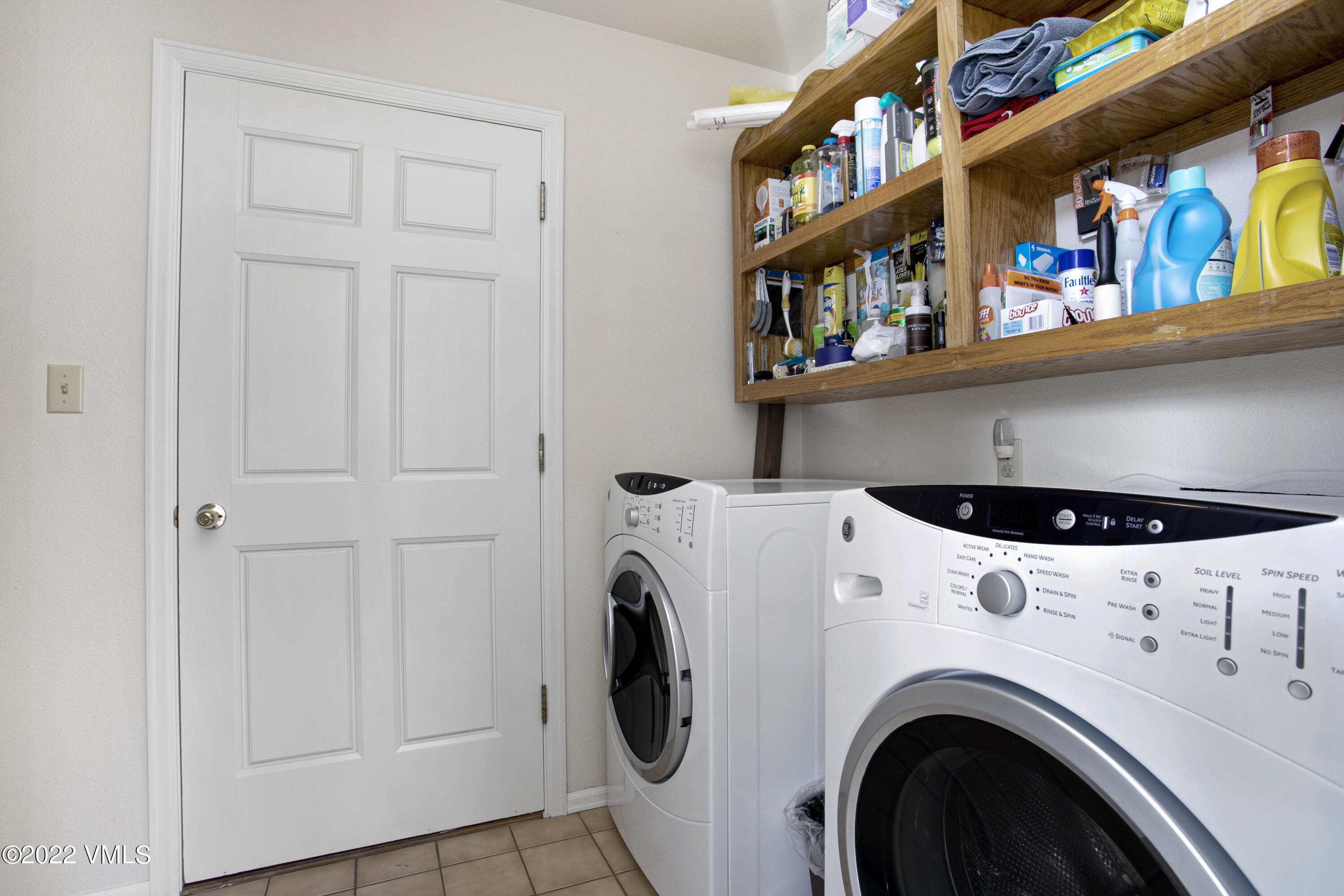 81 Lariat Road, Unit B Edwards, CO 81632 - Photo 28 of 34 Laundry