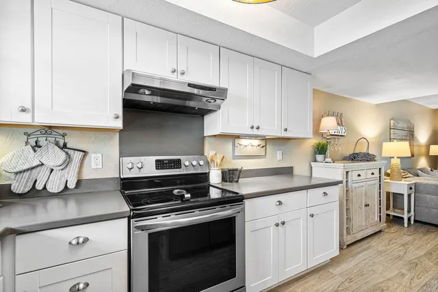 $1,900 | 18081 Southeast Country Club Drive, Unit 32313, Jupiter, FL 33469