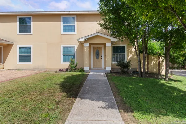 $225,000 | 210 East Broadview Drive, San Antonio, TX 78228