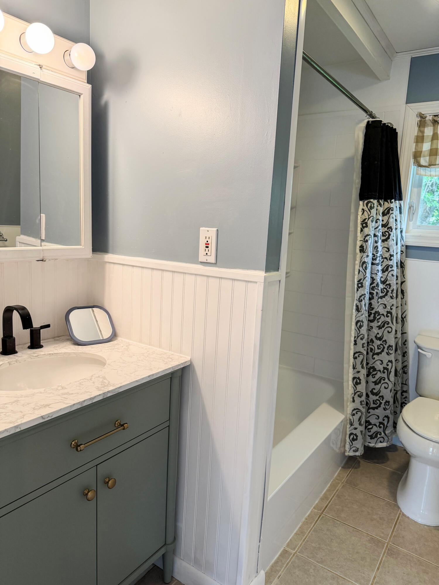 1128 Chase Road Veazie, ME 04401 - Photo 15 of 25 Hall Bath