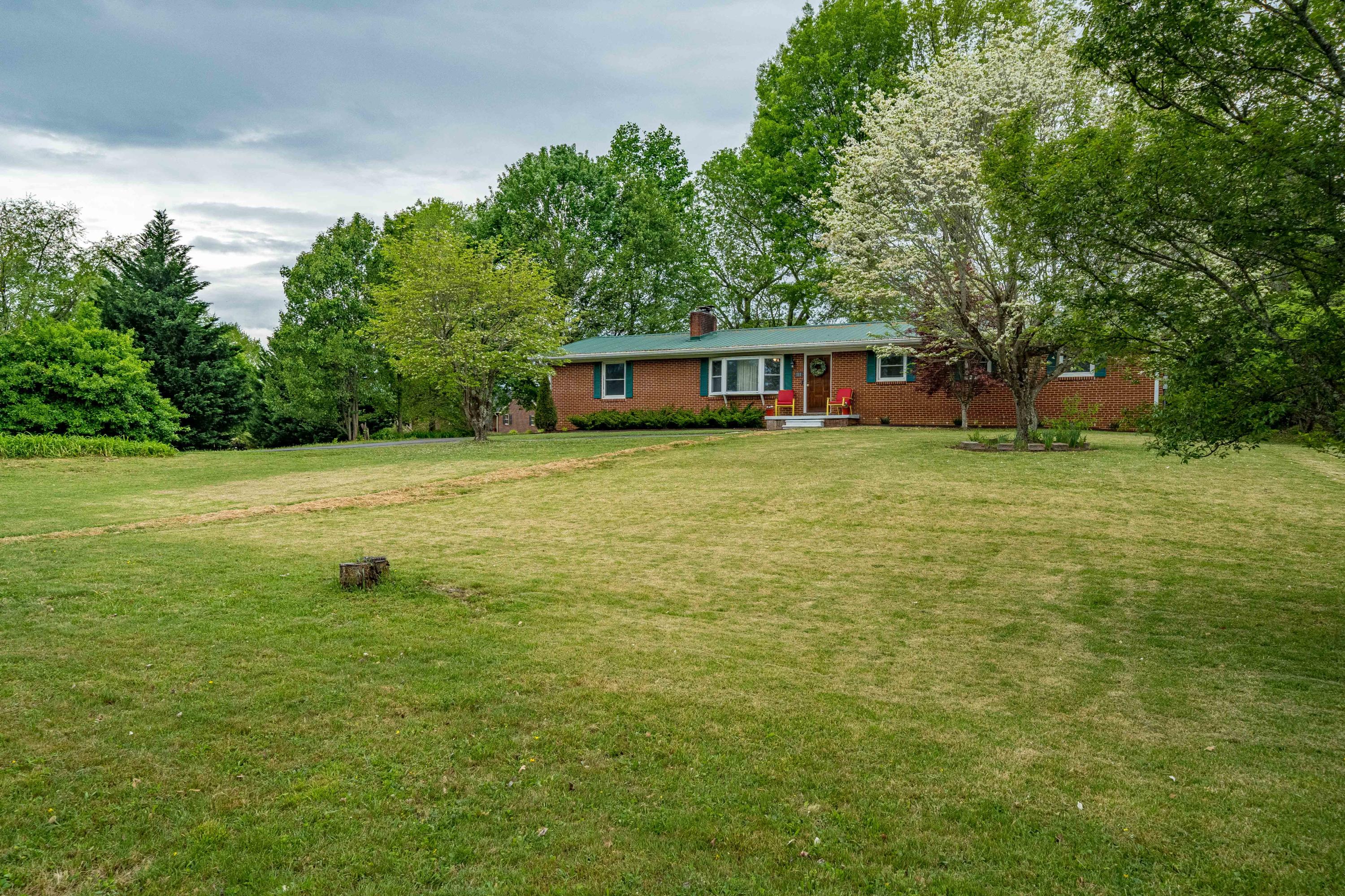 111 Fairridge Road Johnson City, TN 37604 - Photo 53 of 60 111 Fairridge Road (25 of 65)