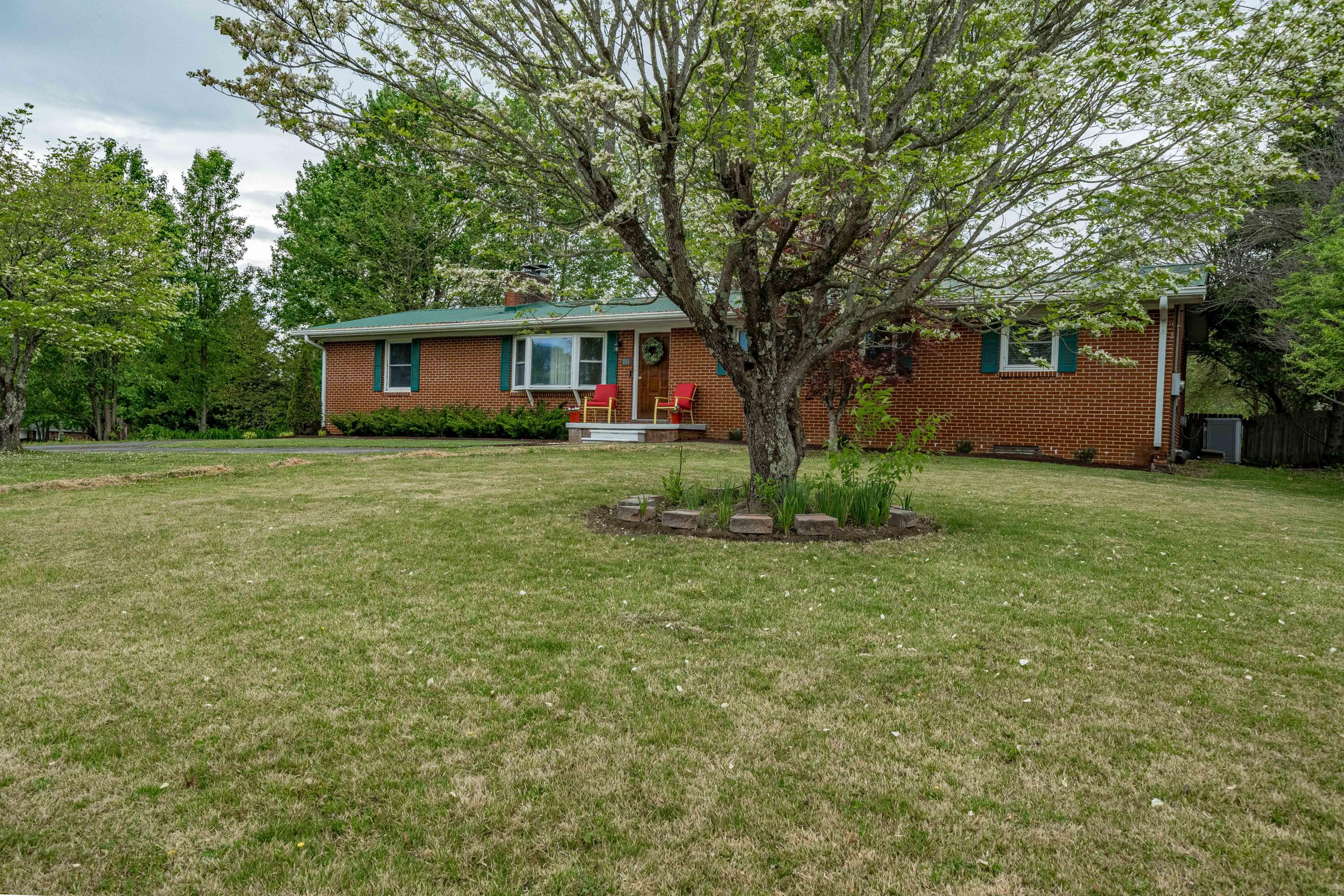 111 Fairridge Road Johnson City, TN 37604 - Photo 54 of 60 111 Fairridge Road (26 of 65)