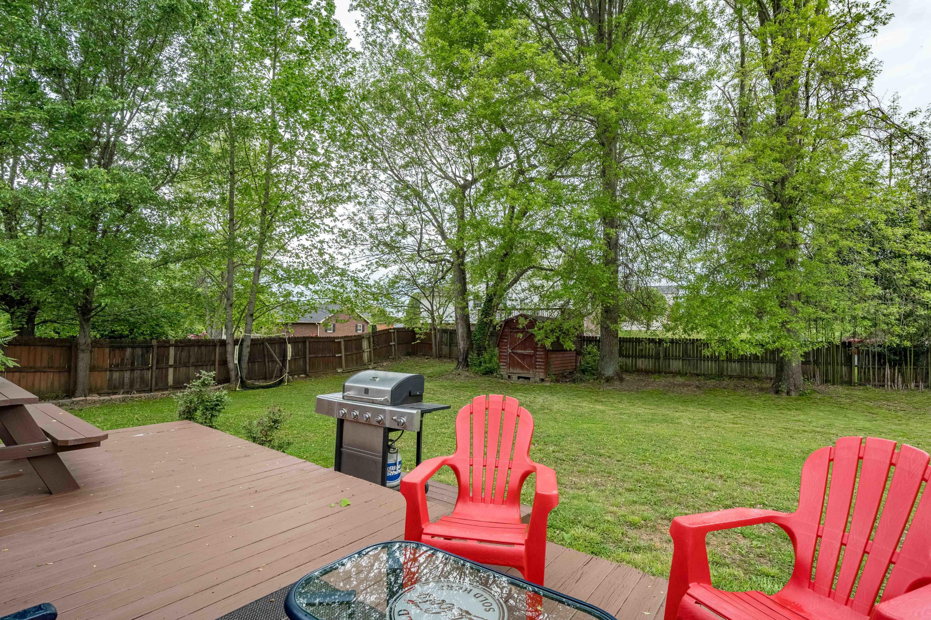 111 Fairridge Road Johnson City, TN 37604 - Photo 7 of 60 111 Fairridge Road (42 of 65)