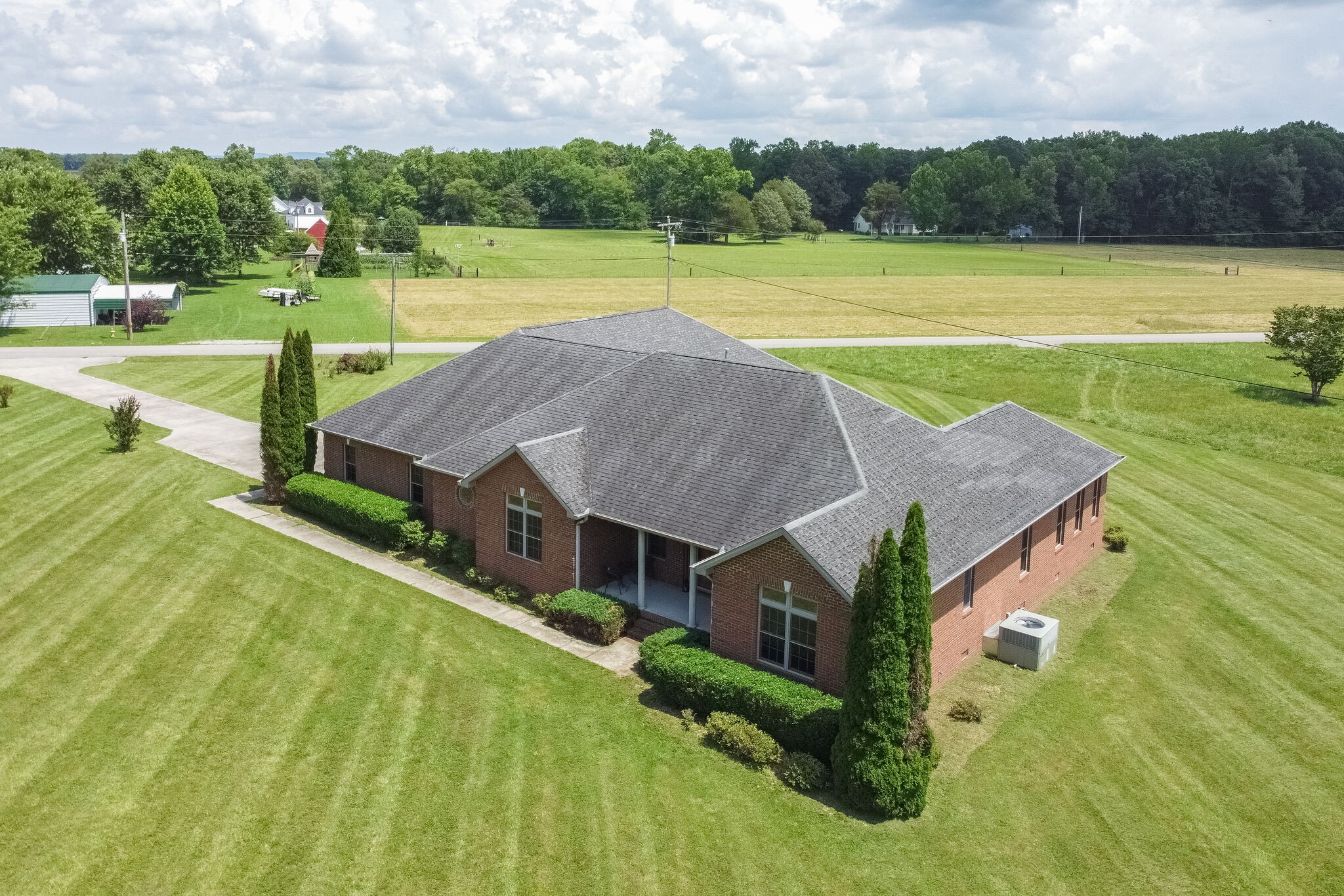 1169 Shedd Road Manchester, TN 37355 - Photo 3 of 36 a view of a house with a yard