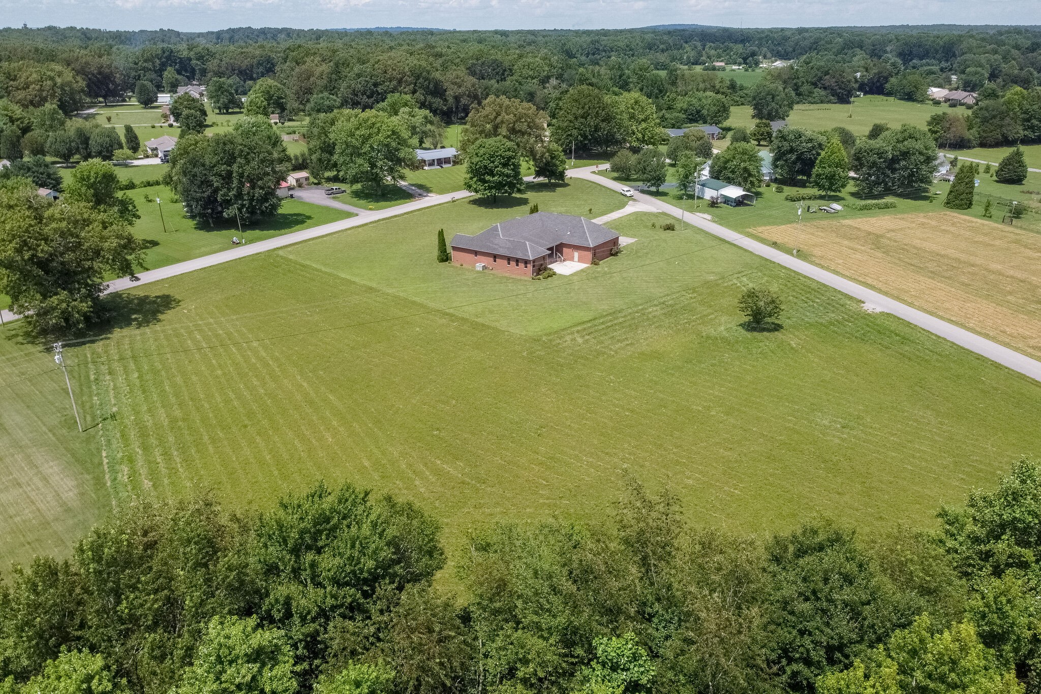 1169 Shedd Road Manchester, TN 37355 - Photo 32 of 36 a view of a tennis court