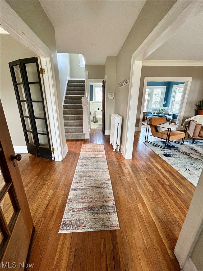 12727 Cedar Road Cleveland Heights, OH 44106 - Photo 2 of 32