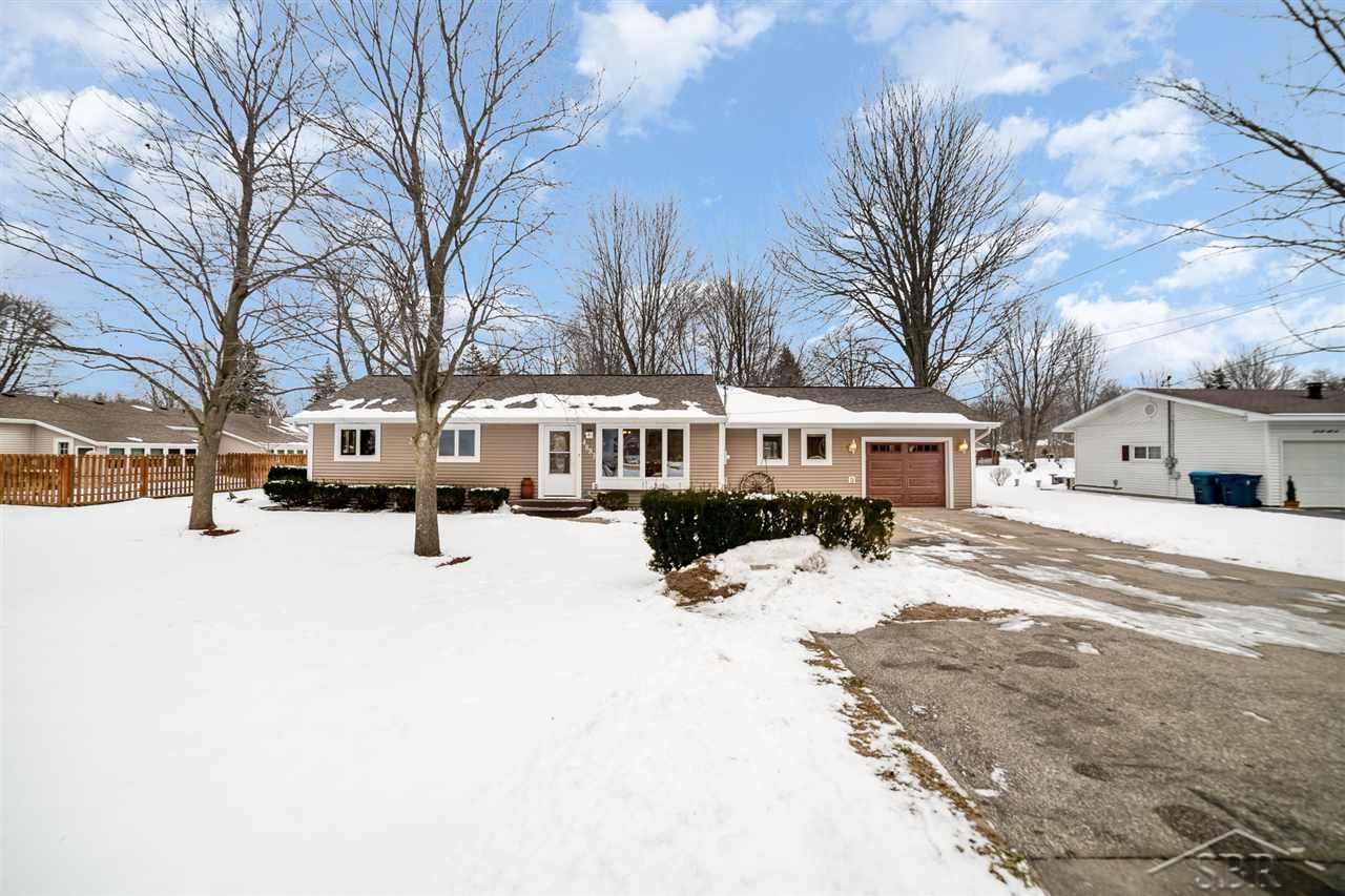4883 Flajole Road Midland, MI 48642 - Photo 2 of 25 50064322-1.JPG