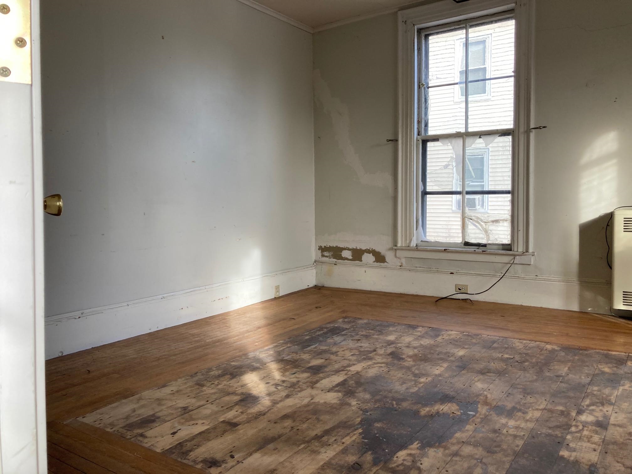 104 Harrison Street Manchester, NH 03104 - Photo 9 of 40
