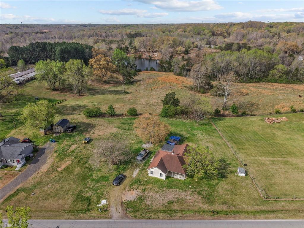 366 Brooks Road Reidsville, NC 27320 - Photo 11 of 14