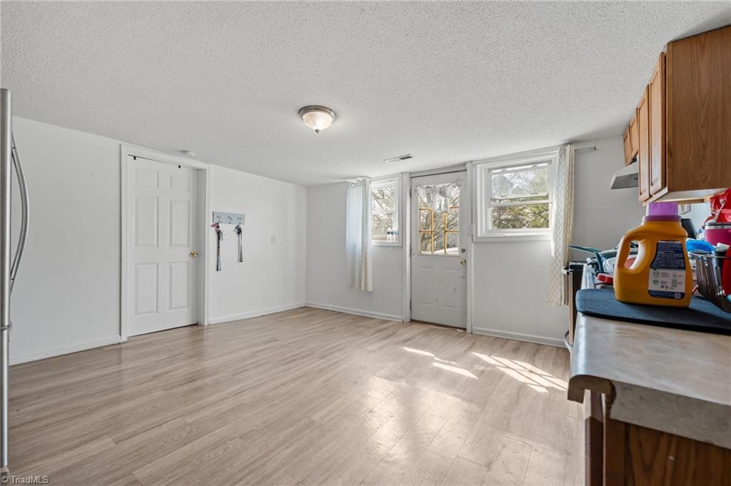 366 Brooks Road Reidsville, NC 27320 - Photo 8 of 14