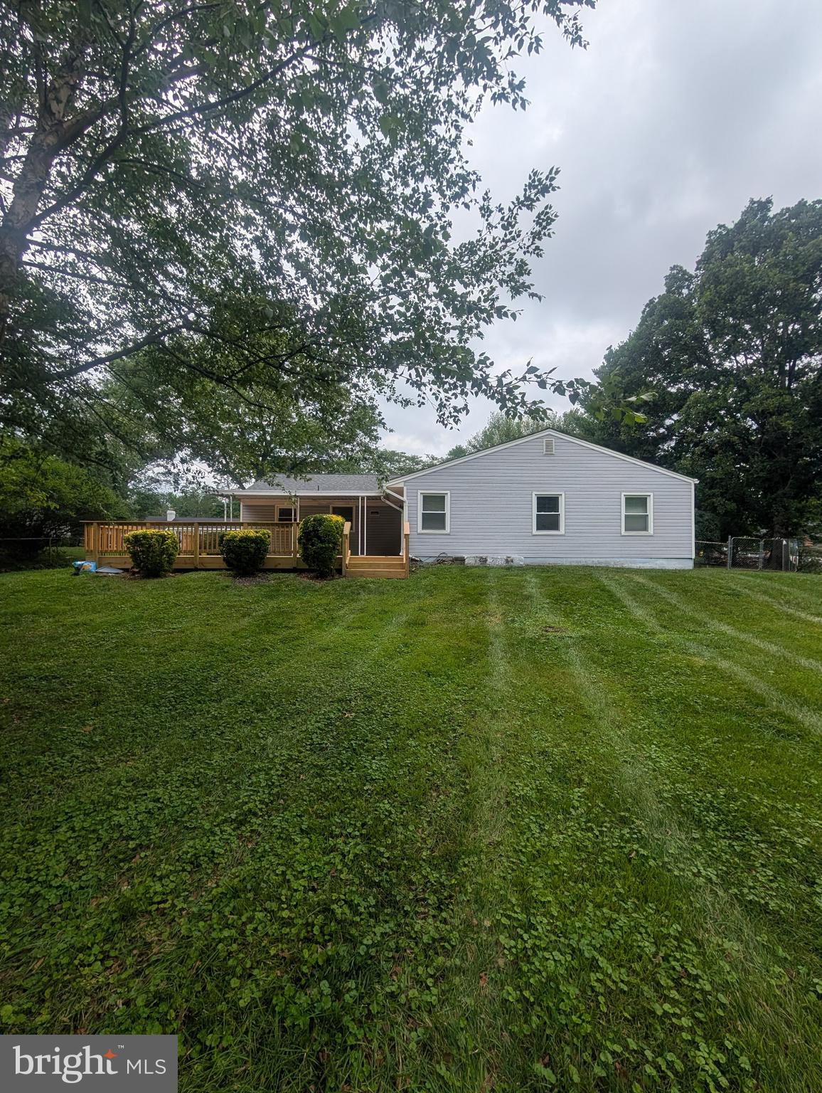 7407 Castle Road Manassas, VA 20109 - Photo 19 of 21 Fully fenced in back yard