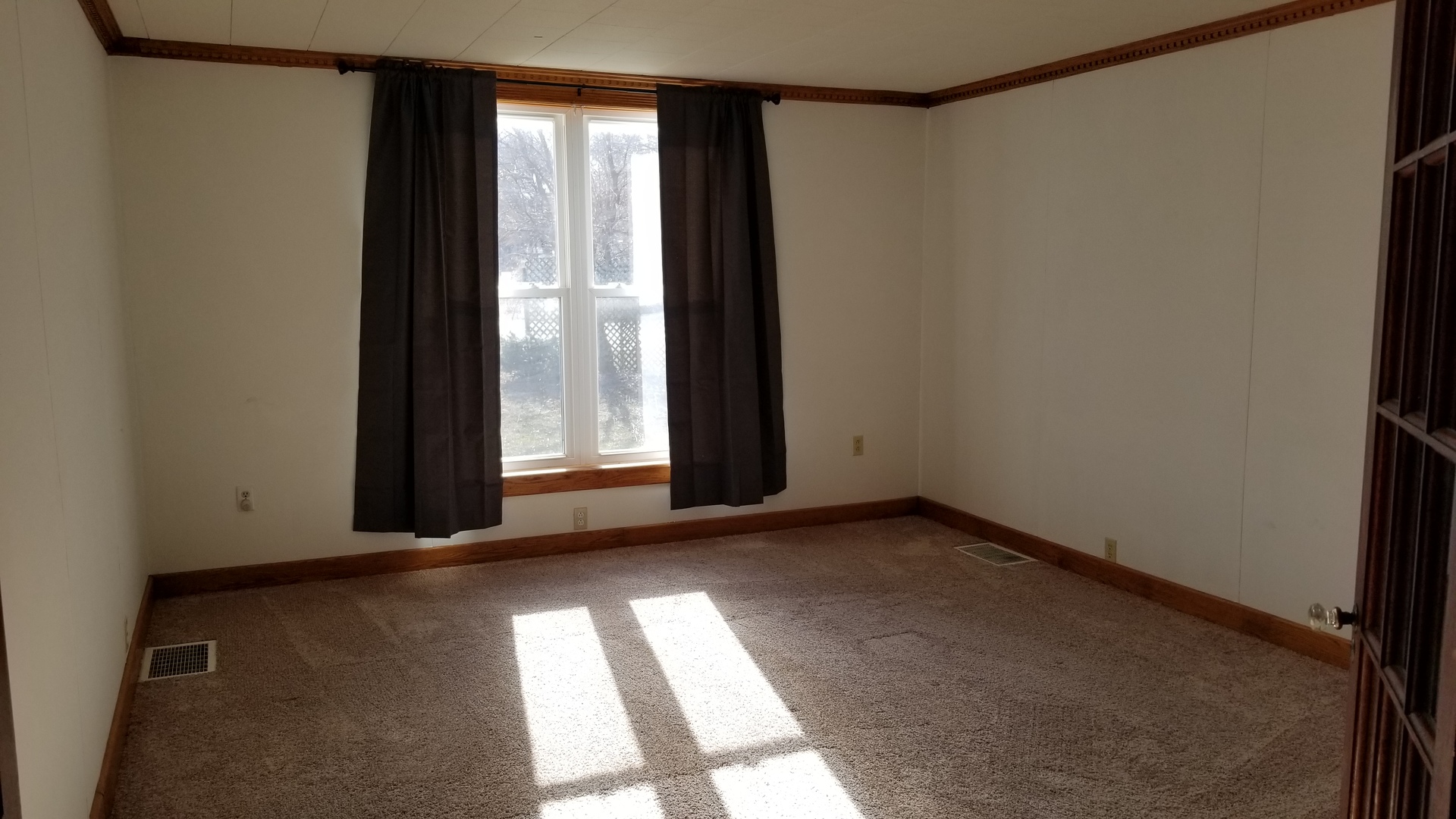 8760 Garden Plain Road Morrison, IL 61270 - Photo 10 of 17