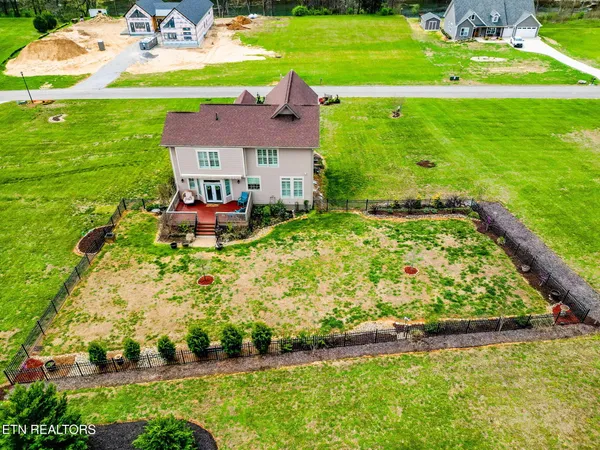 $569,900 | 1958 River Mist Circle, New Market, TN 37820