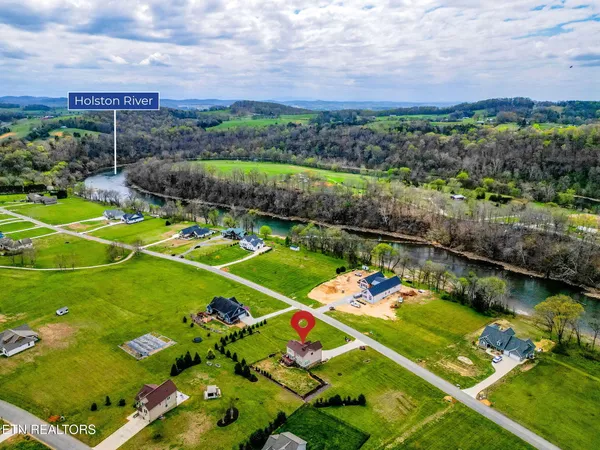 $569,900 | 1958 River Mist Circle, New Market, TN 37820