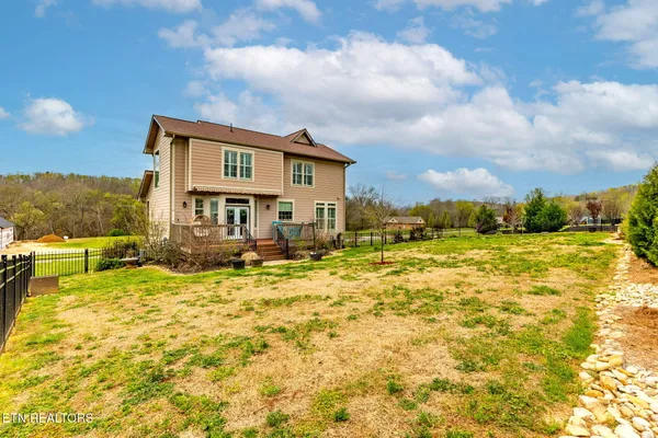 $569,900 | 1958 River Mist Circle, New Market, TN 37820