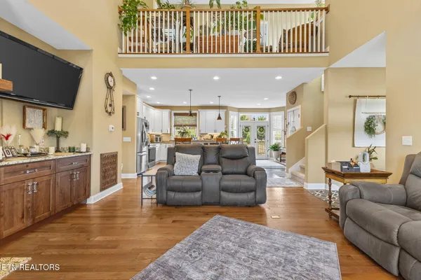 $569,900 | 1958 River Mist Circle, New Market, TN 37820