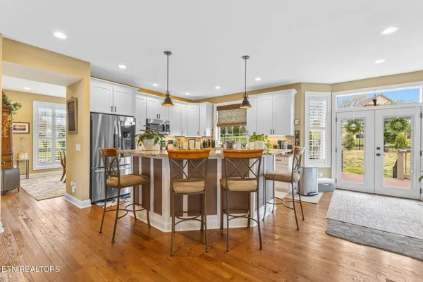 $569,900 | 1958 River Mist Circle, New Market, TN 37820