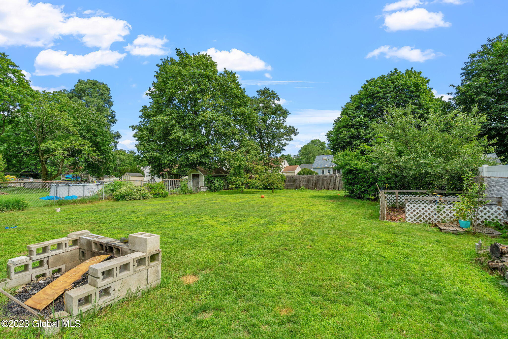 2052 Cardiff Road Rotterdam, NY 12303 - Photo 3 of 36 6-web-or-mls-2052-cardiff-rd