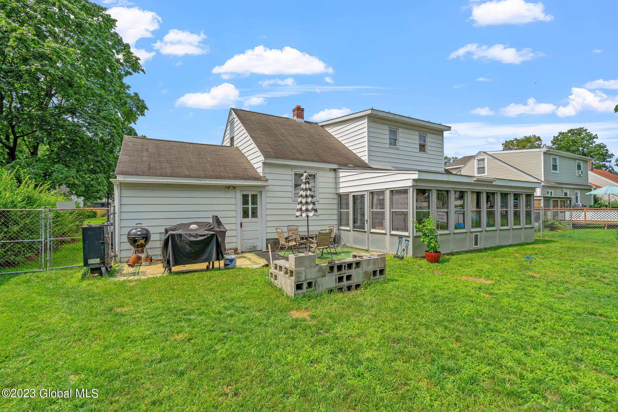 2052 Cardiff Road Rotterdam, NY 12303 - Photo 6 of 36 11-web-or-mls-2052-cardiff-rd