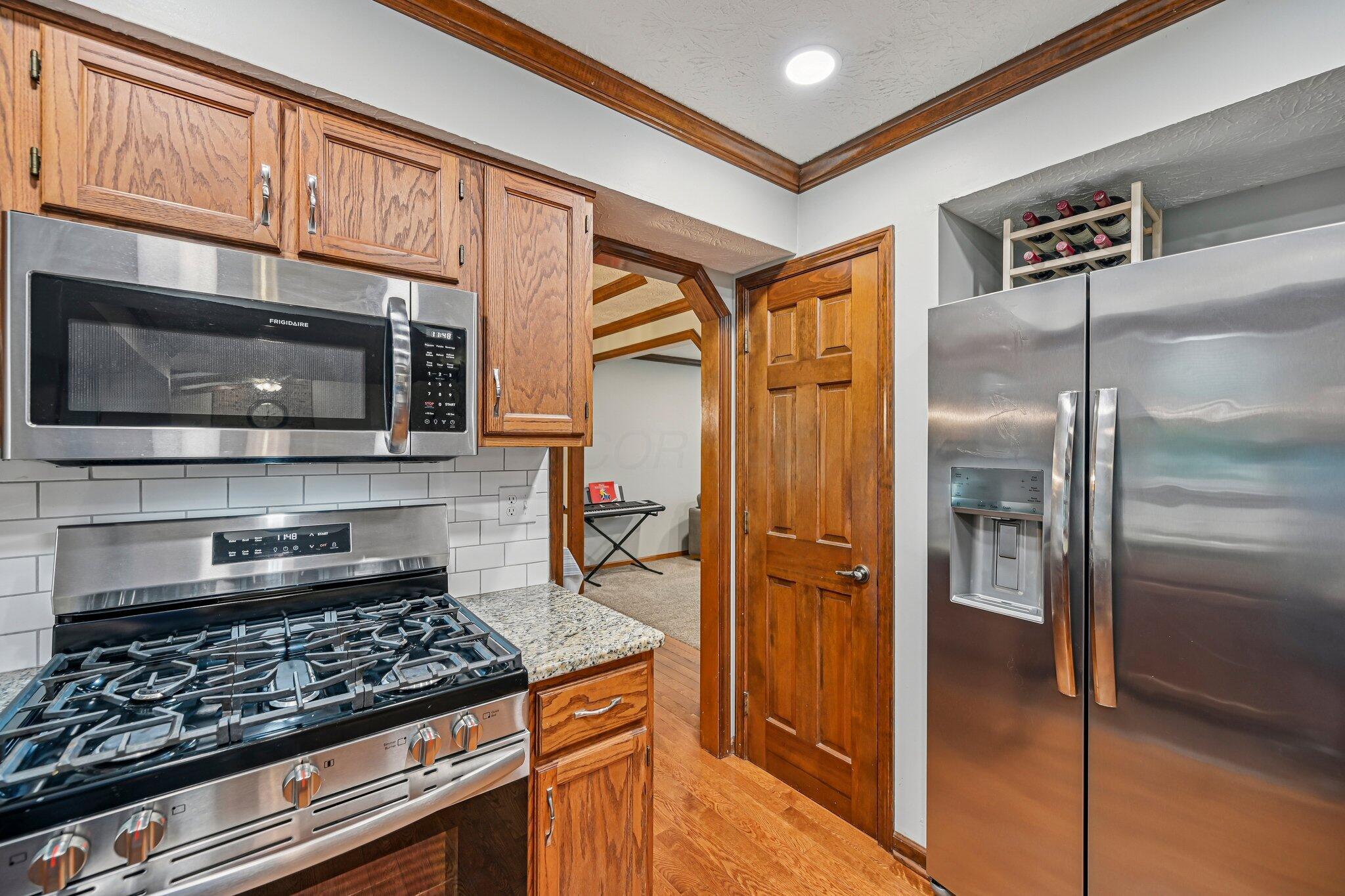 12324 Raintree Avenue Pickerington, OH 43147 - Photo 14 of 55 Kitchen